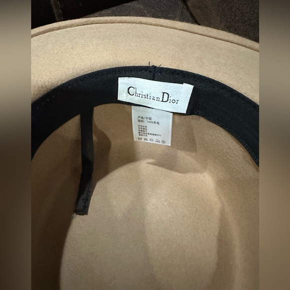 Fall/winter Felt Fedora Hats - Brown with pearls and ribbon - Picture 4 of 4